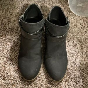 Indigo rd black booties